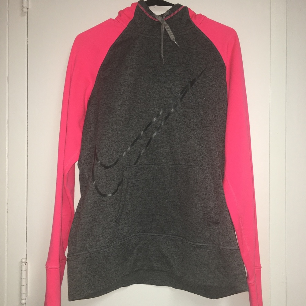 Nike Therma-Fit Hoodie (Size XL)